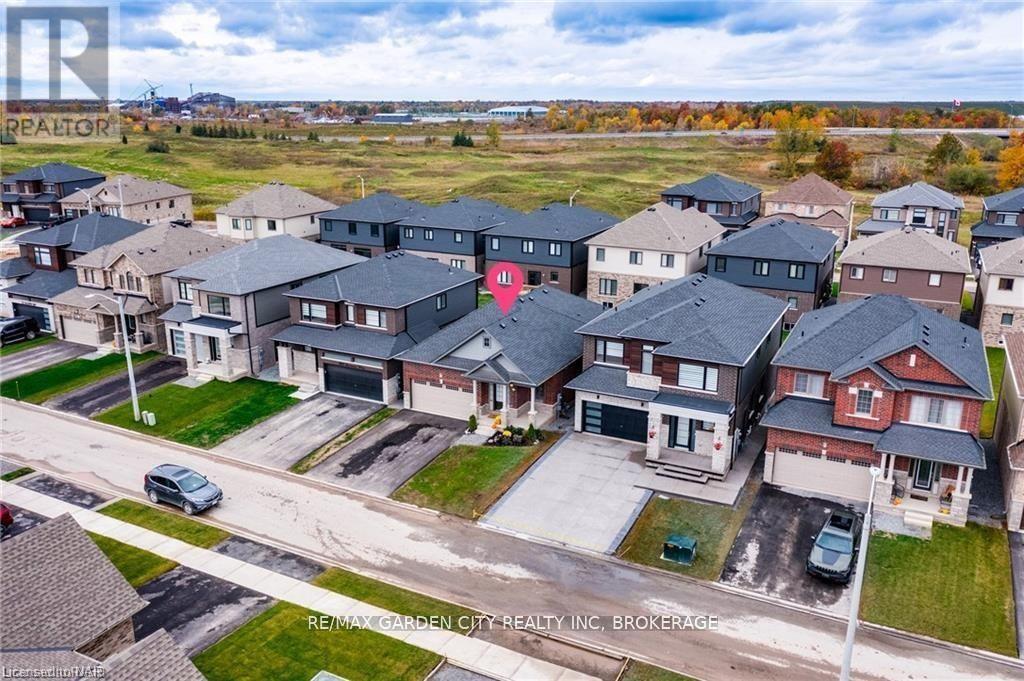 221 Shoreview Drive, Welland (Hwy 406/Welland), ON - Outdoor With Facade