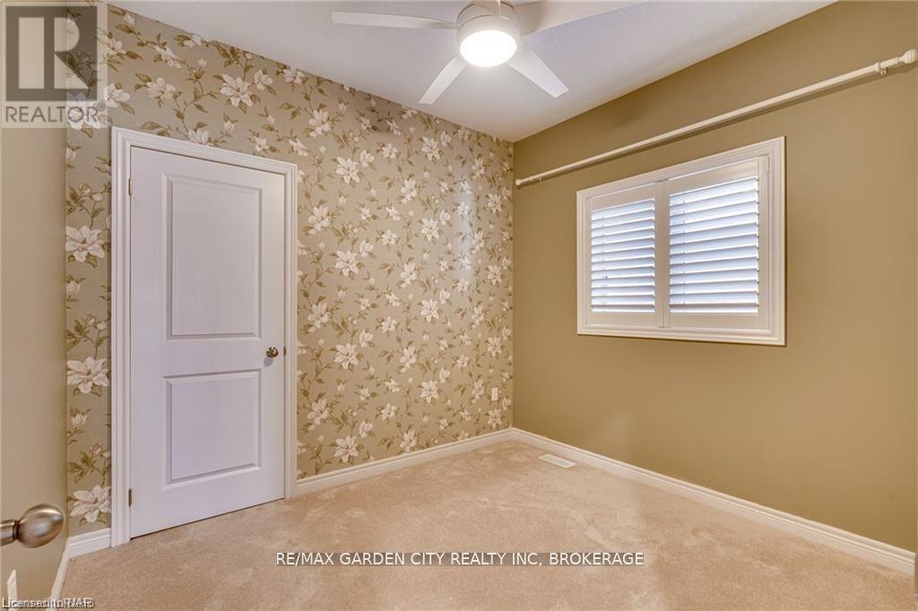 221 Shoreview Drive, Welland (Hwy 406/Welland), ON - Indoor Photo Showing Other Room