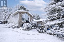 33 ANDERSON CRESCENT Tay (Victoria Harbour), ON L0K 2A0