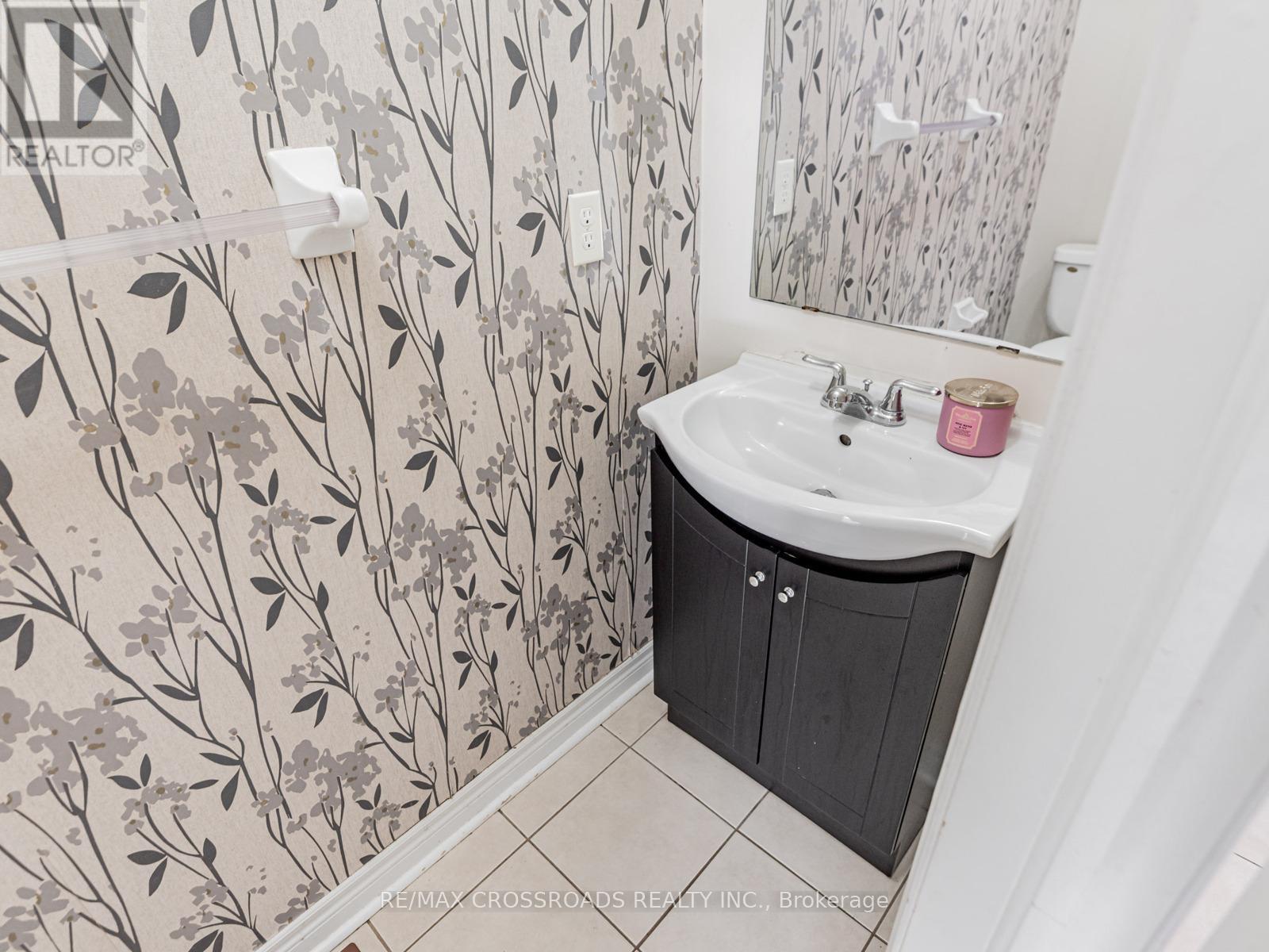 81 Lahore Crescent, Markham, ON - Indoor Photo Showing Bathroom