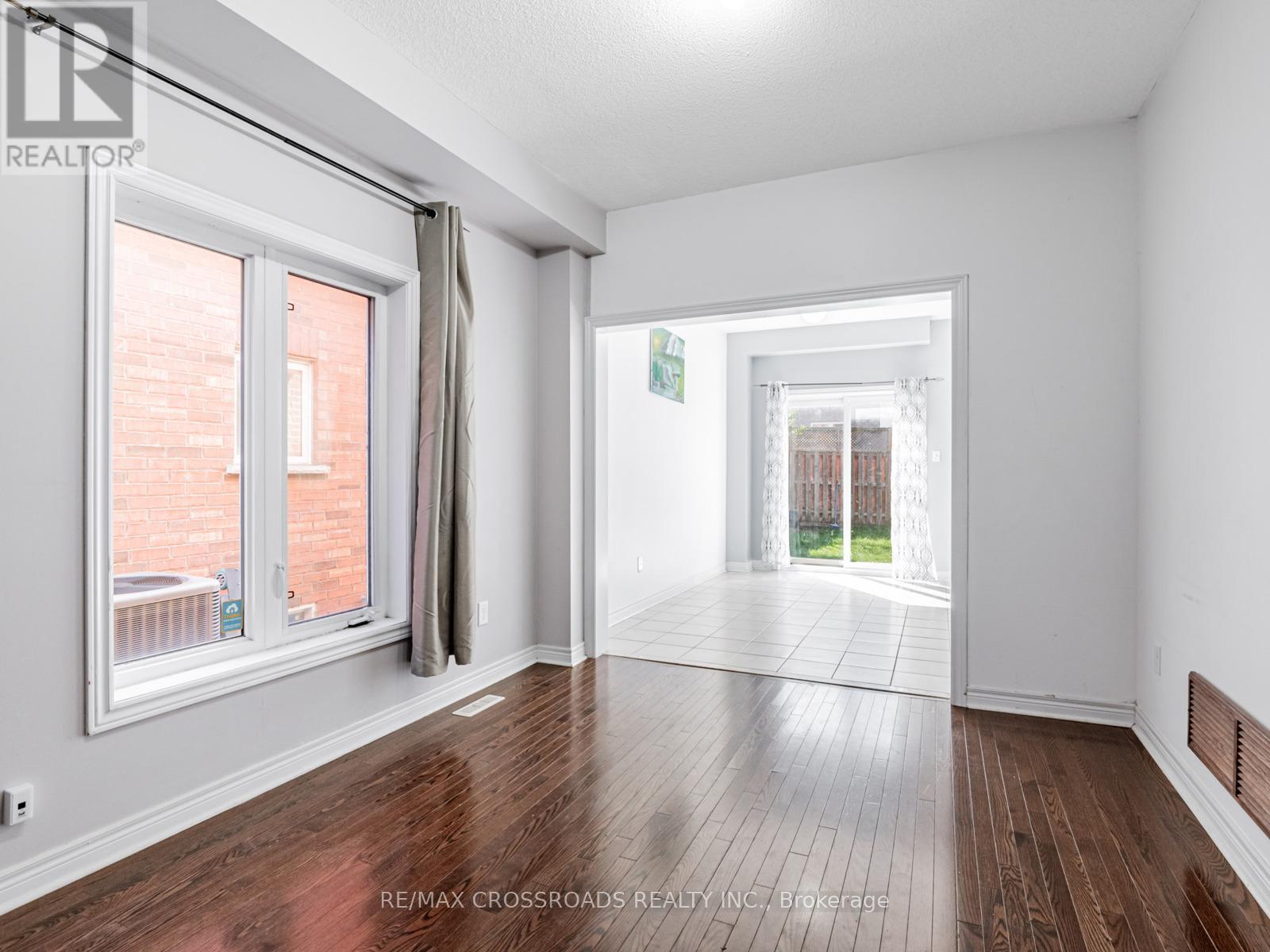 81 Lahore Crescent, Markham, ON - Indoor Photo Showing Other Room