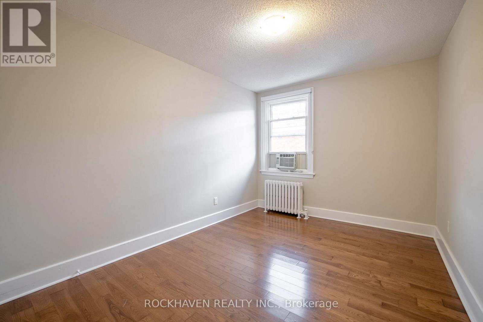 14 - 366 John Street S, Hamilton, ON - Indoor Photo Showing Other Room