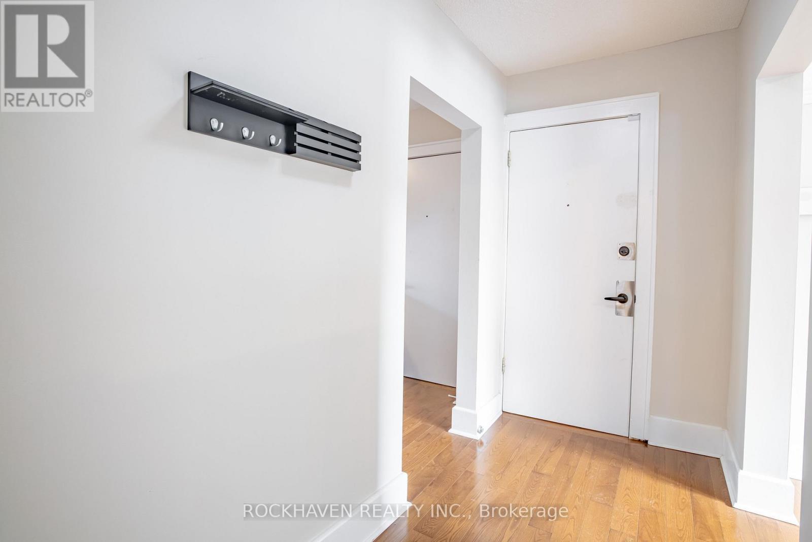 14 - 366 John Street S, Hamilton, ON - Indoor Photo Showing Other Room