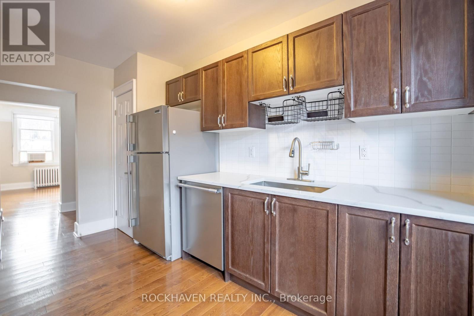 14 - 366 John Street S, Hamilton, ON - Indoor Photo Showing Kitchen