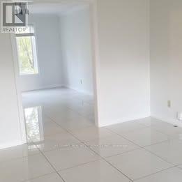 Main Fl - 84 Montmorency Drive, Hamilton, ON - Indoor Photo Showing Other Room