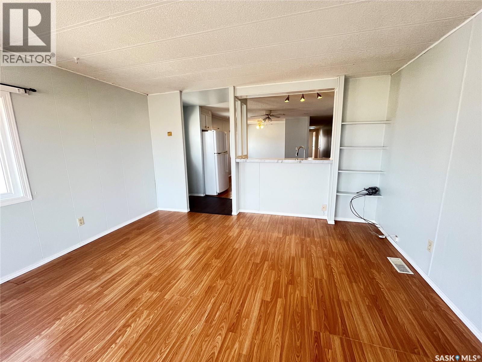 Cypress Mobile Home Park, Maple Creek, SK