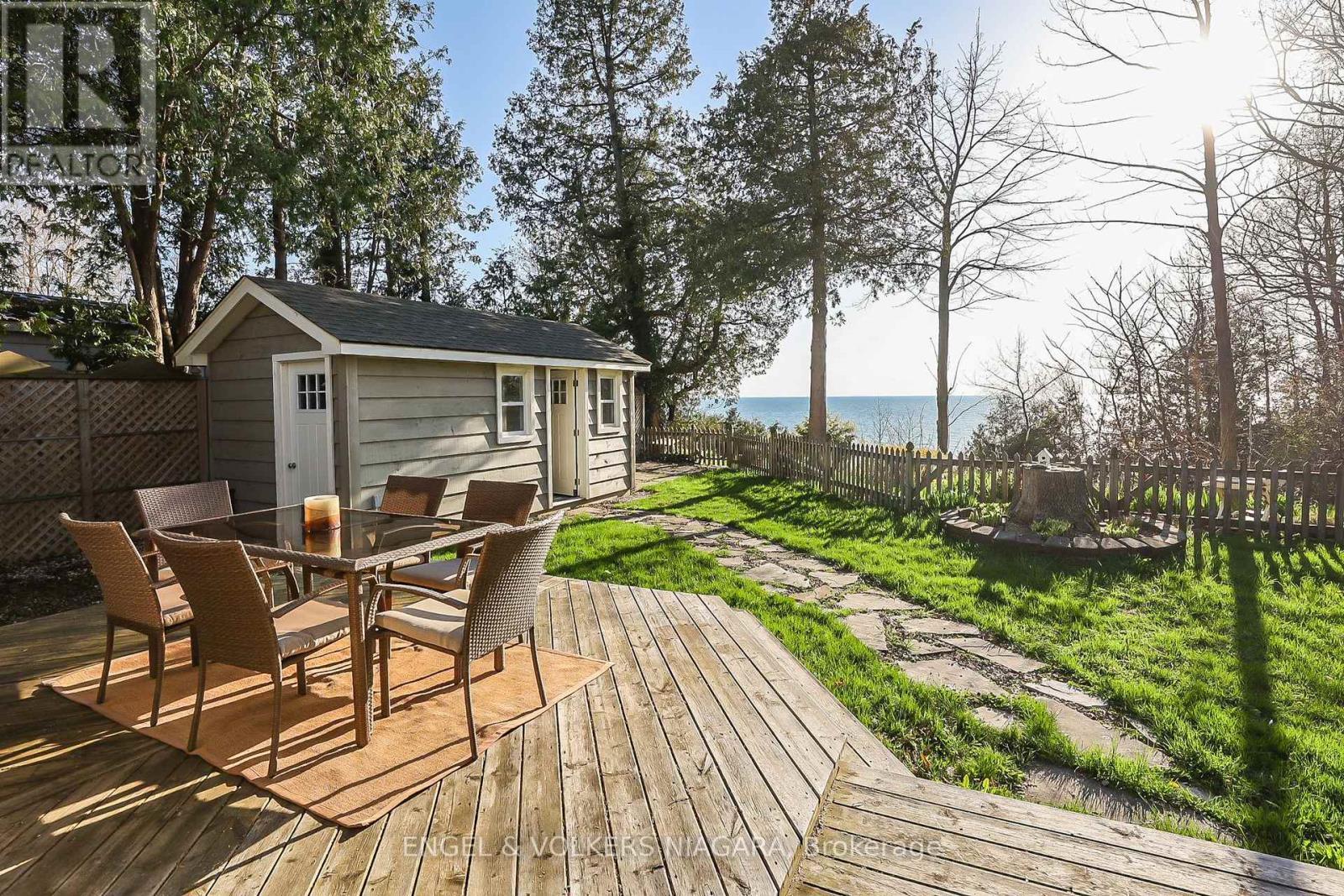 41 Andrew Crescent, Goderich (Goderich (Town)), ON - Outdoor With Deck Patio Veranda