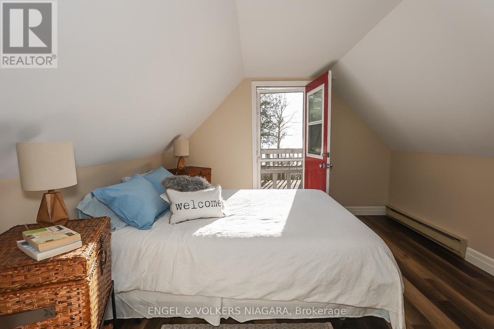 41 Andrew Crescent, Goderich (Goderich (Town)), ON - Indoor Photo Showing Bedroom