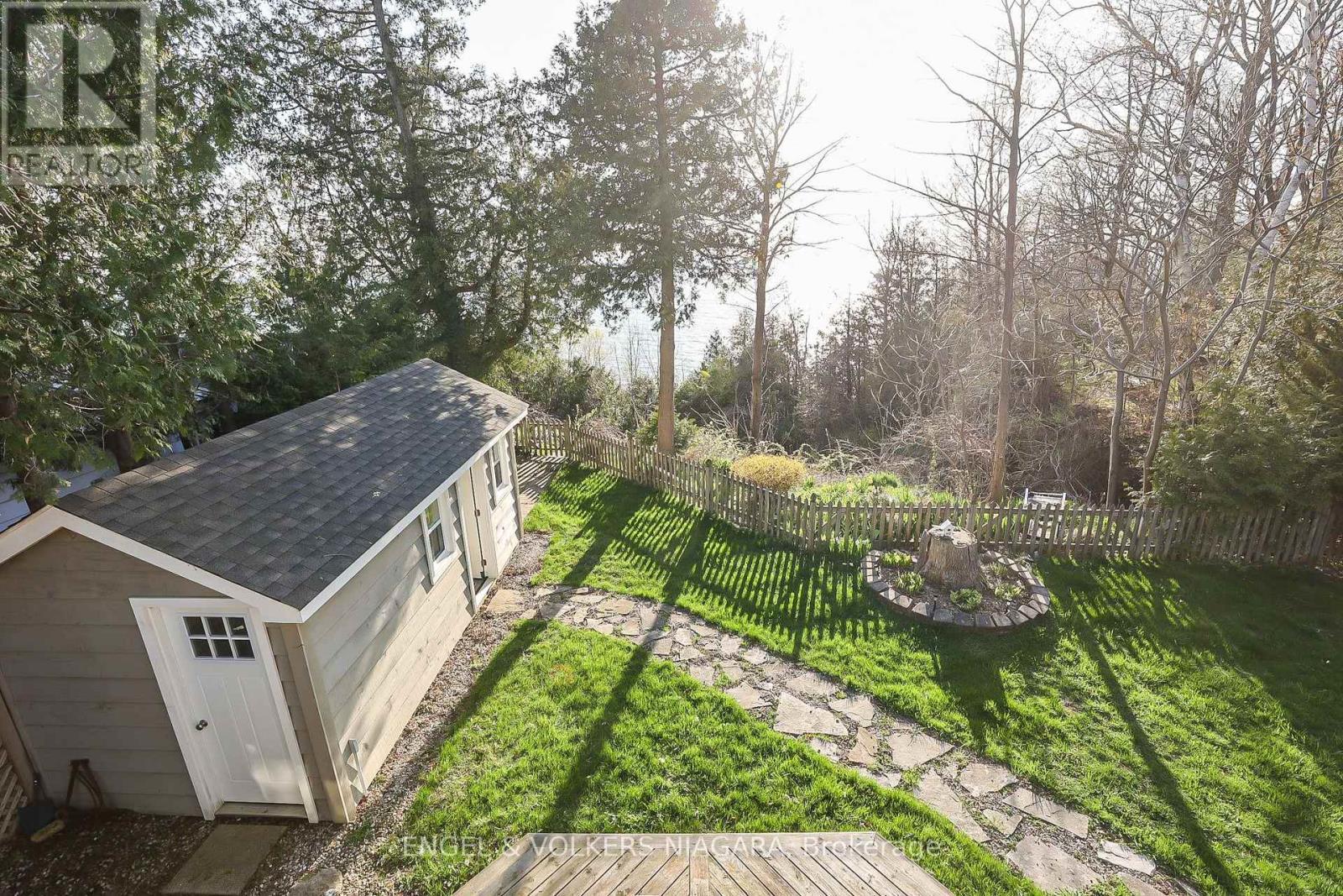 41 Andrew Crescent, Goderich (Goderich (Town)), ON - Outdoor