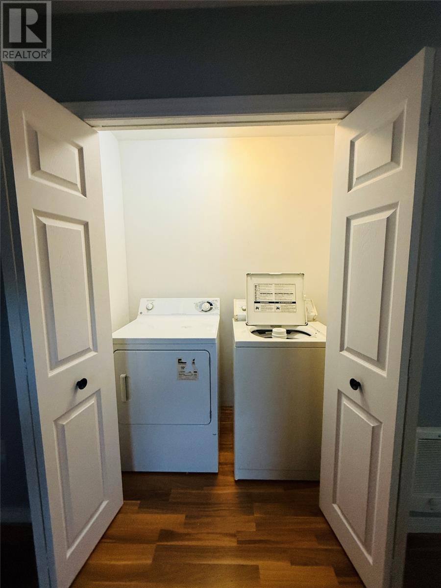 25 Freshwater Crescent, Freshwater, NL - Indoor Photo Showing Laundry Room