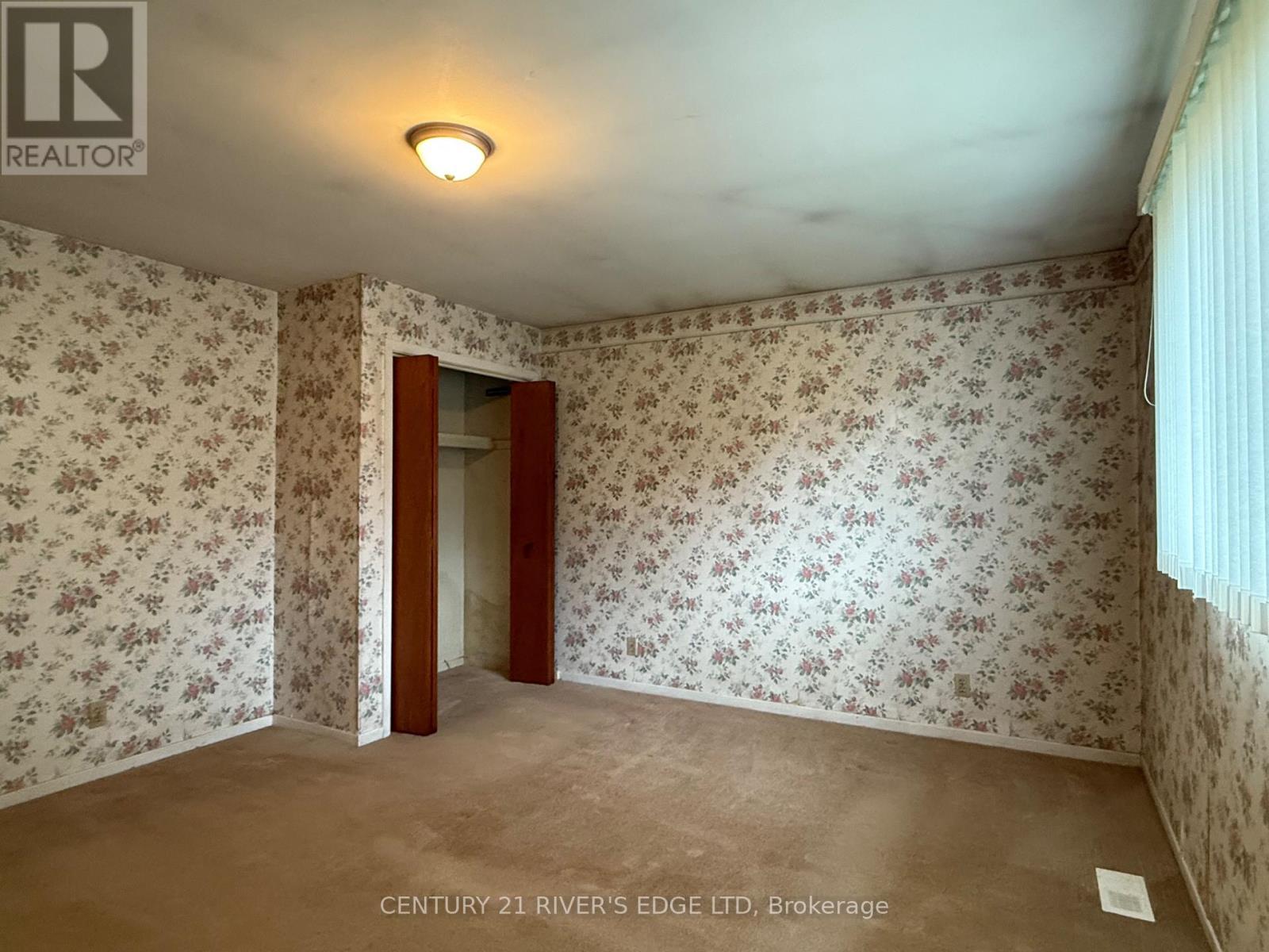 1154 Road 2 Road, Elizabethtown-Kitley, ON - Indoor Photo Showing Other Room