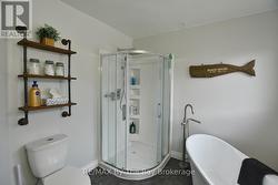 Separate Shower in Ensuite -