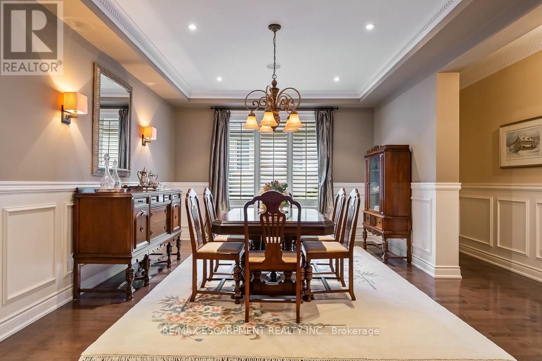 762 Hidden Grove Lane, Mississauga, ON - Indoor Photo Showing Dining Room