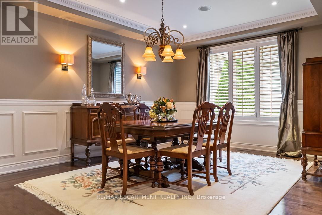 762 Hidden Grove Lane, Mississauga, ON - Indoor Photo Showing Dining Room