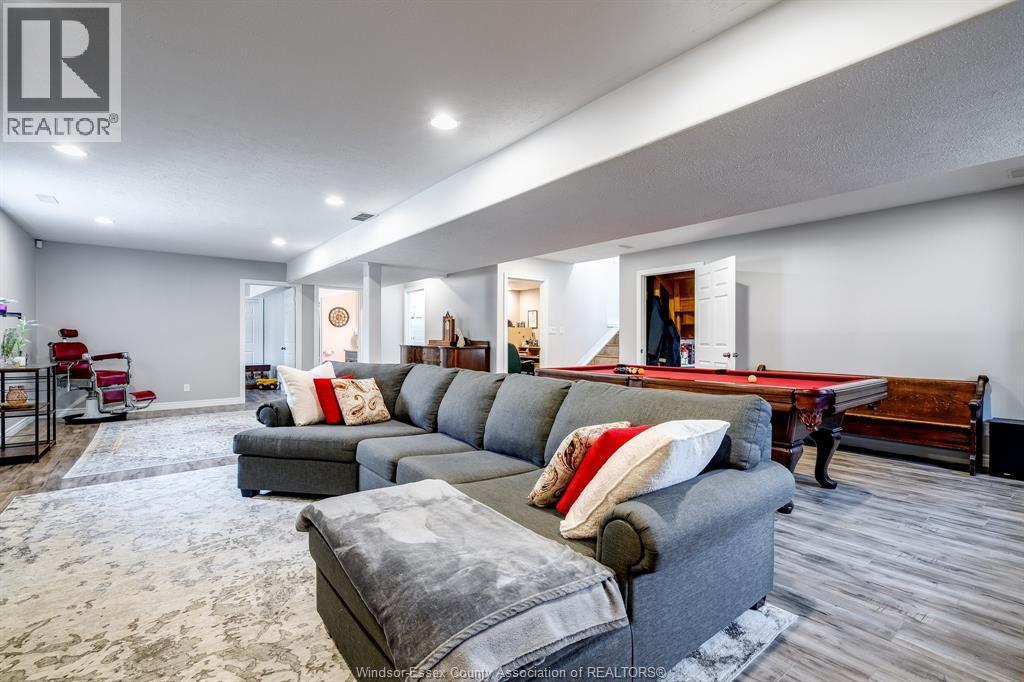 171 Sturgeon Meadows, Leamington, ON - Indoor Photo Showing Living Room