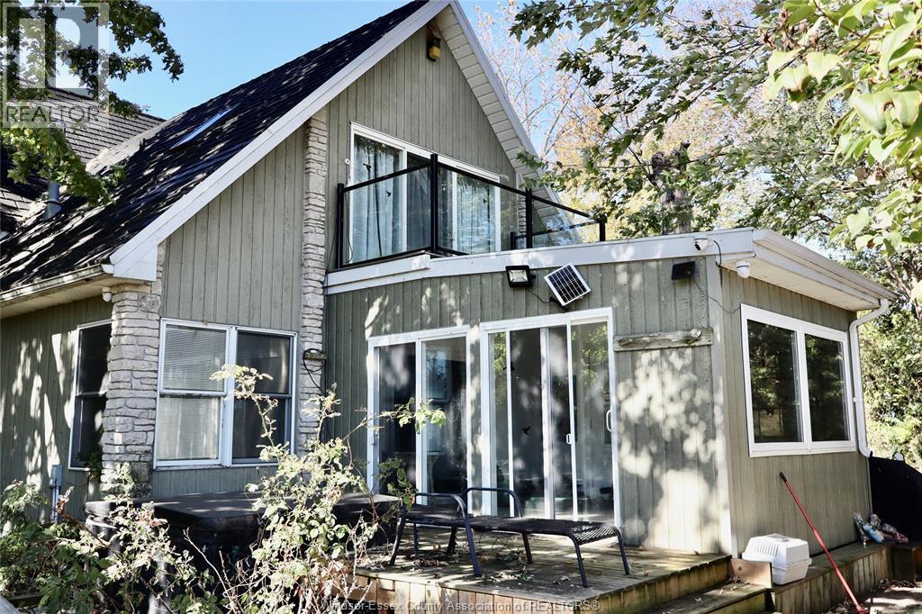 933 West Shore Road, Pelee Island, ON - Outdoor