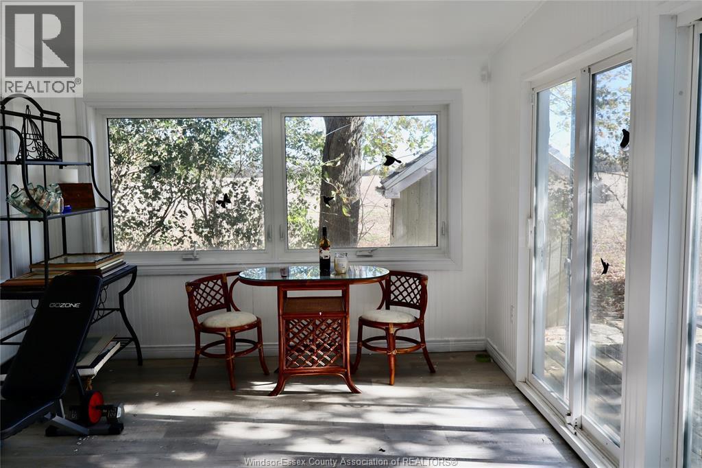 933 West Shore Road, Pelee Island, ON - Indoor Photo Showing Other Room
