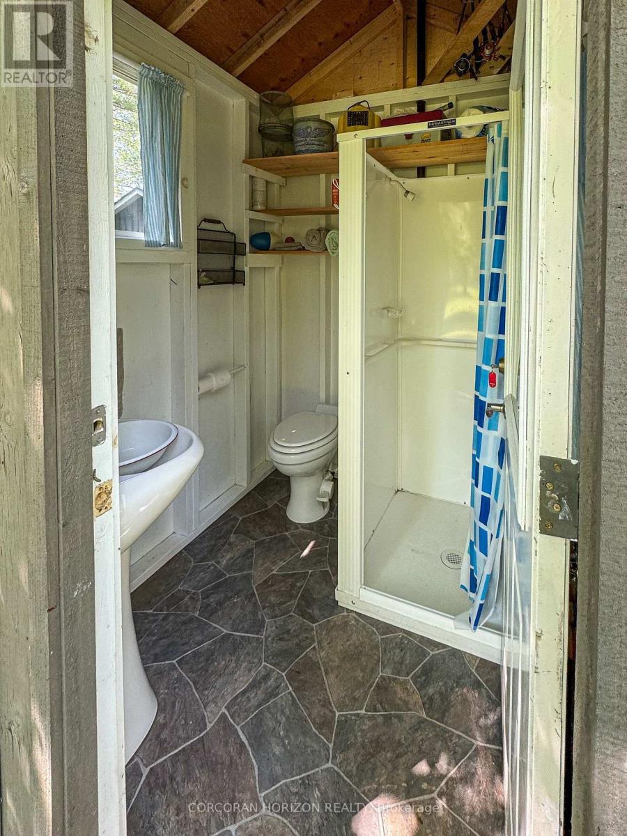 1068 Hartley Road, Gravenhurst, ON