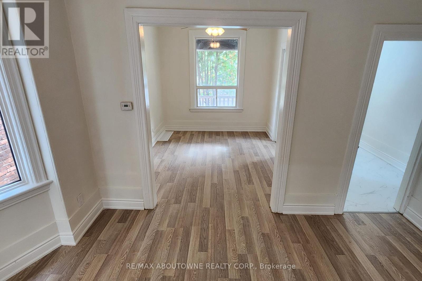 41 Somerset Avenue, Hamilton, ON - Indoor Photo Showing Other Room