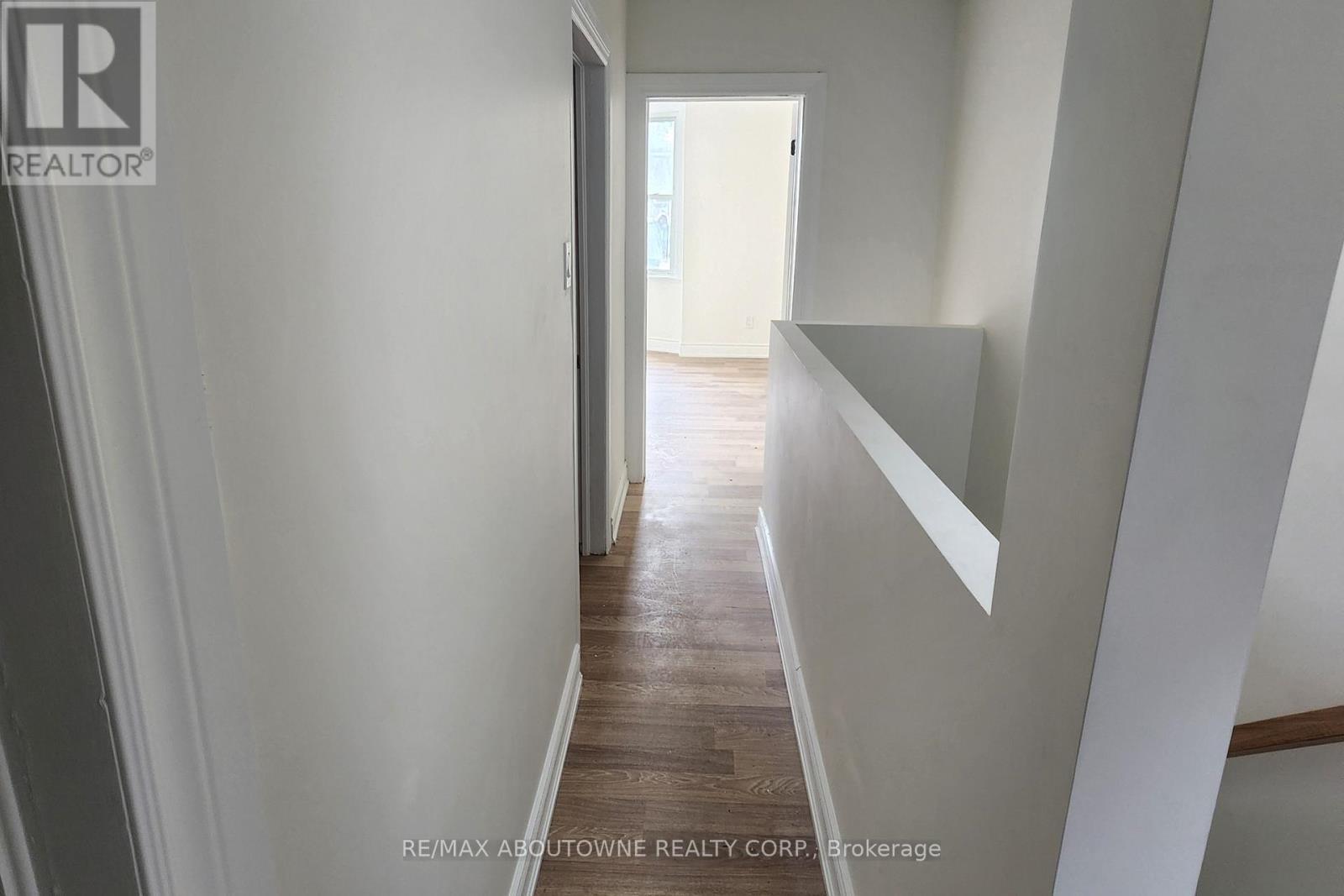 41 Somerset Avenue, Hamilton, ON - Indoor Photo Showing Other Room