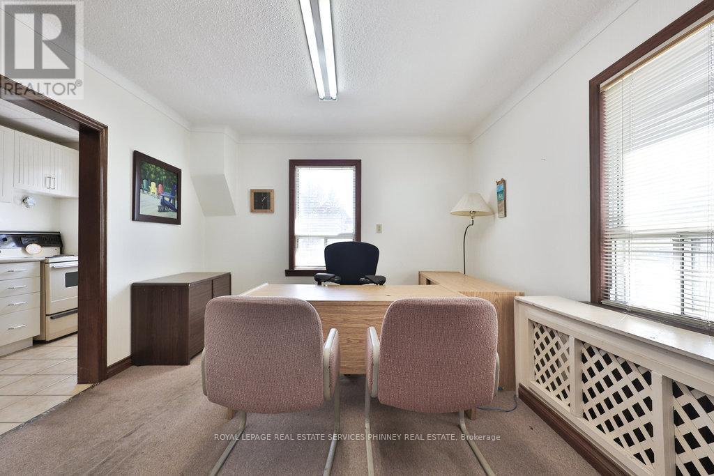 160 King Street E, Mississauga, ON - Indoor Photo Showing Office