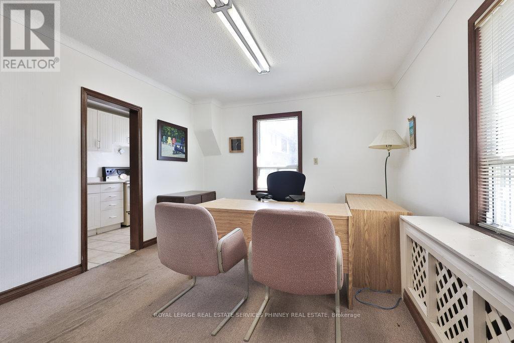 160 King Street E, Mississauga, ON - Indoor Photo Showing Office