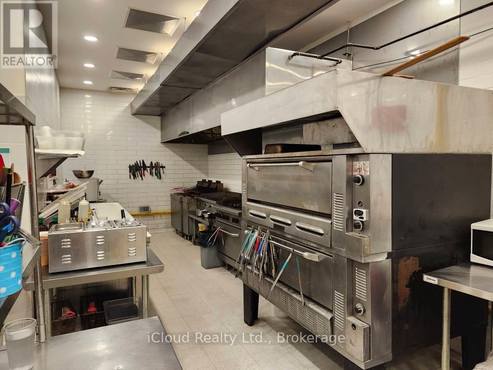 35 Talbot Street E, Haldimand, ON