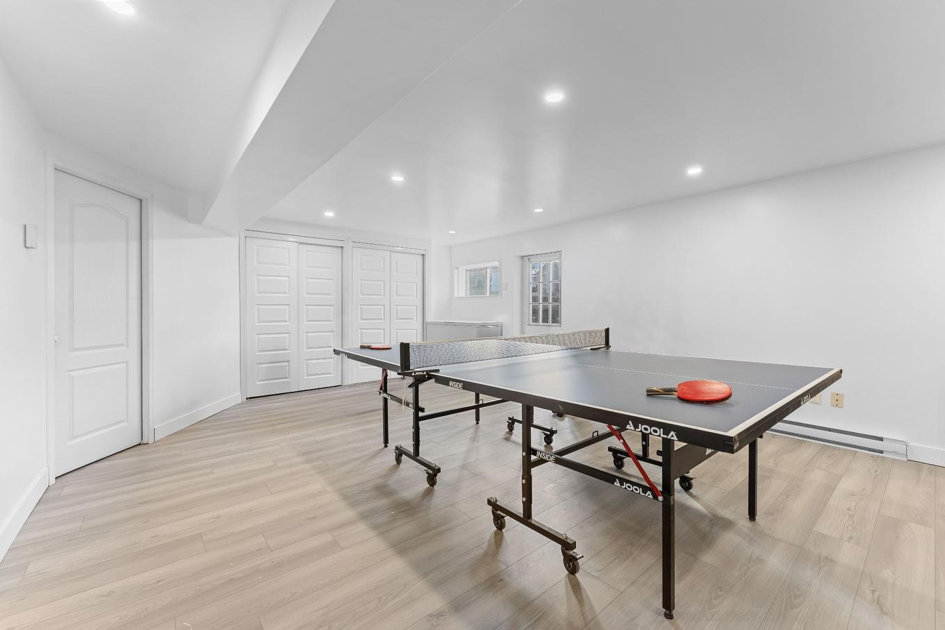 Playroom - 4 Rue Lambert, Repentigny (Repentigny), QC - Indoor Photo Showing Dining Room