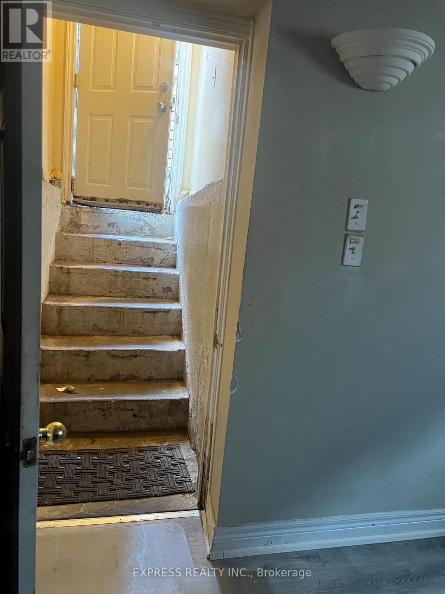 Bsmt - 80 Taunton Road W, Oshawa, ON - Indoor Photo Showing Other Room