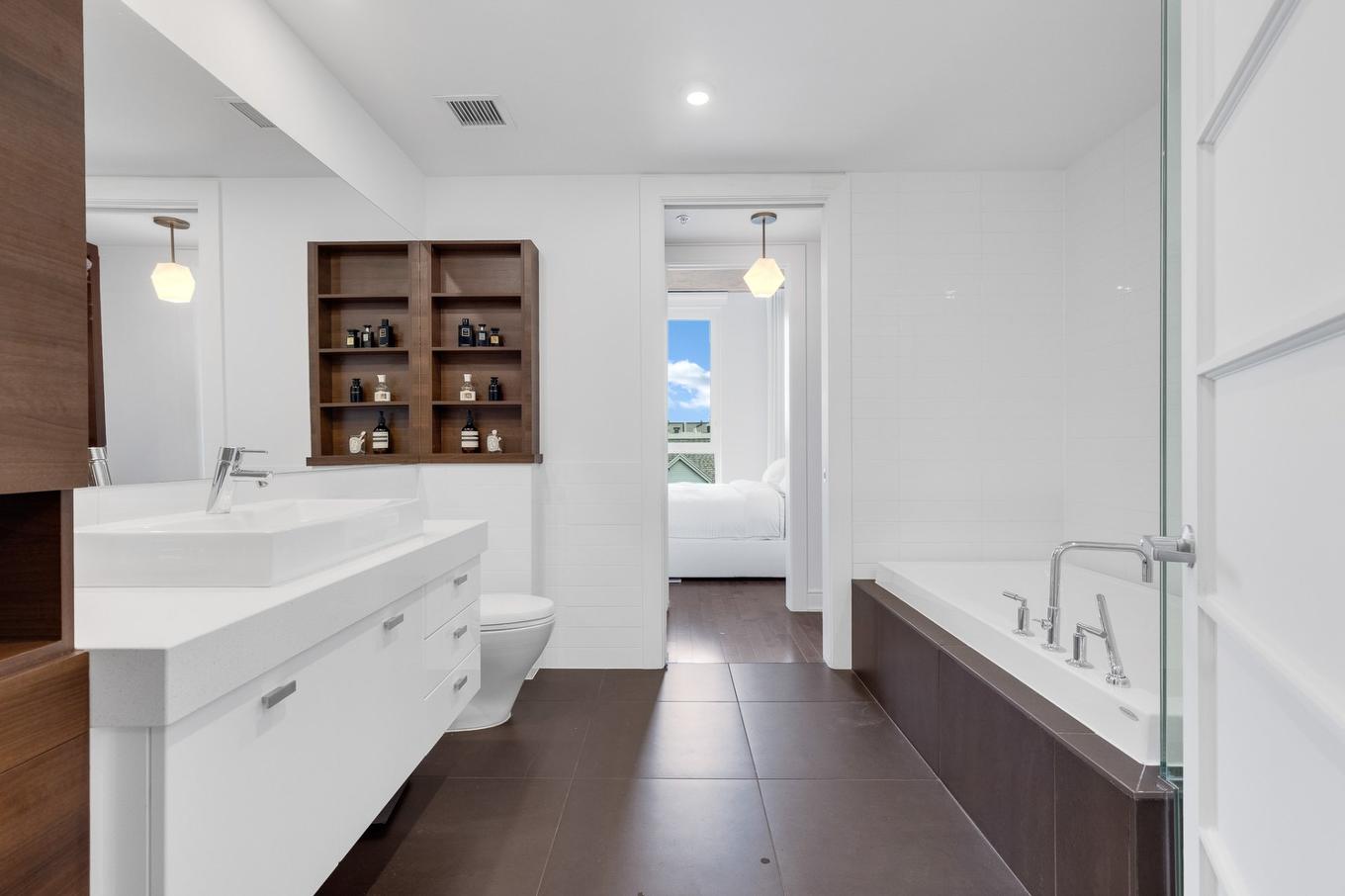 Salle de bains - 404-2200 Rue Harriet-Quimby, Montréal (Saint-Laurent), QC - Indoor Photo Showing Bathroom