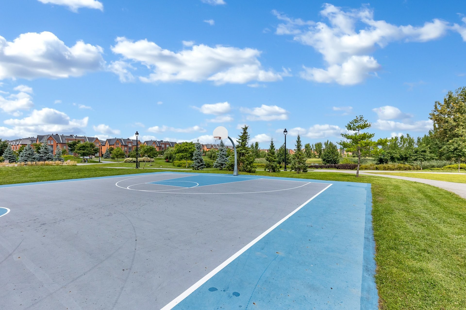 Overall view - 404-2200 Rue Harriet-Quimby, Montréal (Saint-Laurent), QC - Outdoor With View