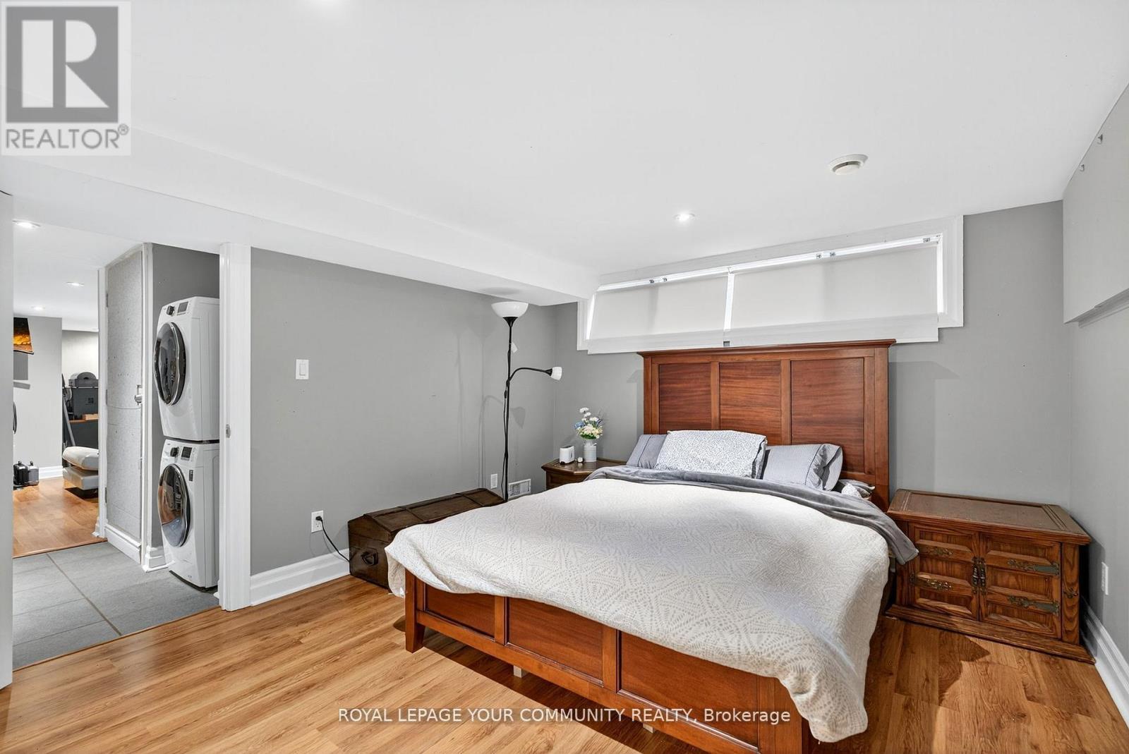 67 Monkswood Crescent, Newmarket, ON - Indoor Photo Showing Laundry Room