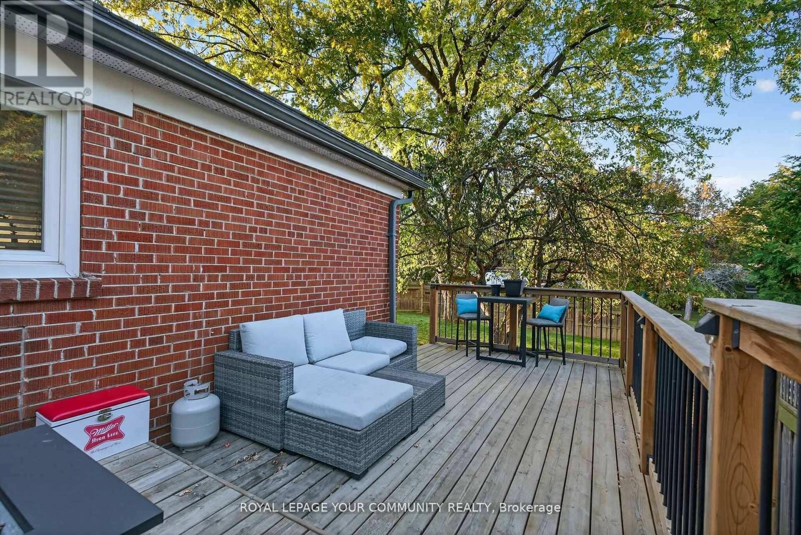 67 Monkswood Crescent, Newmarket, ON - Outdoor With Deck Patio Veranda With Exterior
