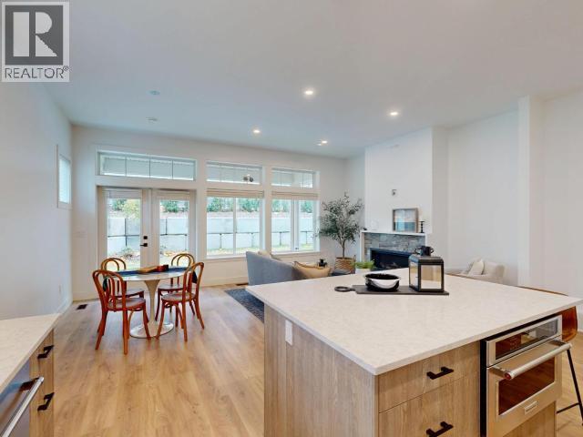 4070 Saturna Ave, Powell River, BC - Indoor