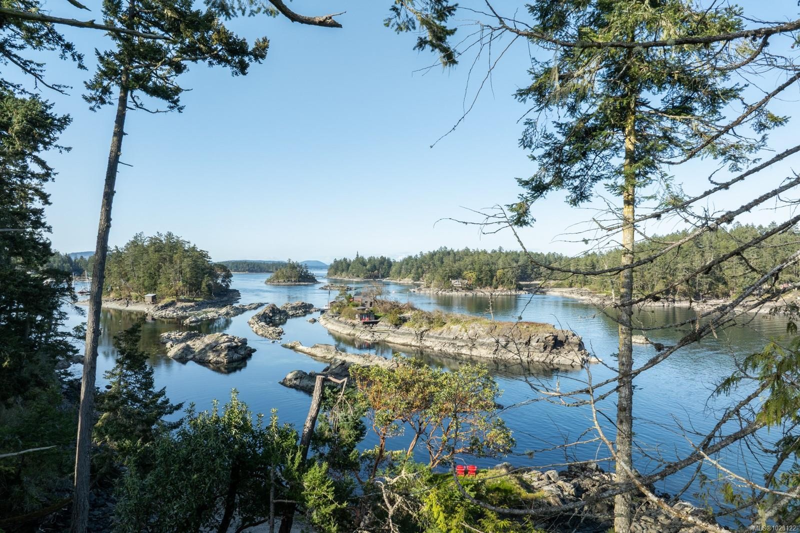 2464 Tryon Rd, North Saanich, BC