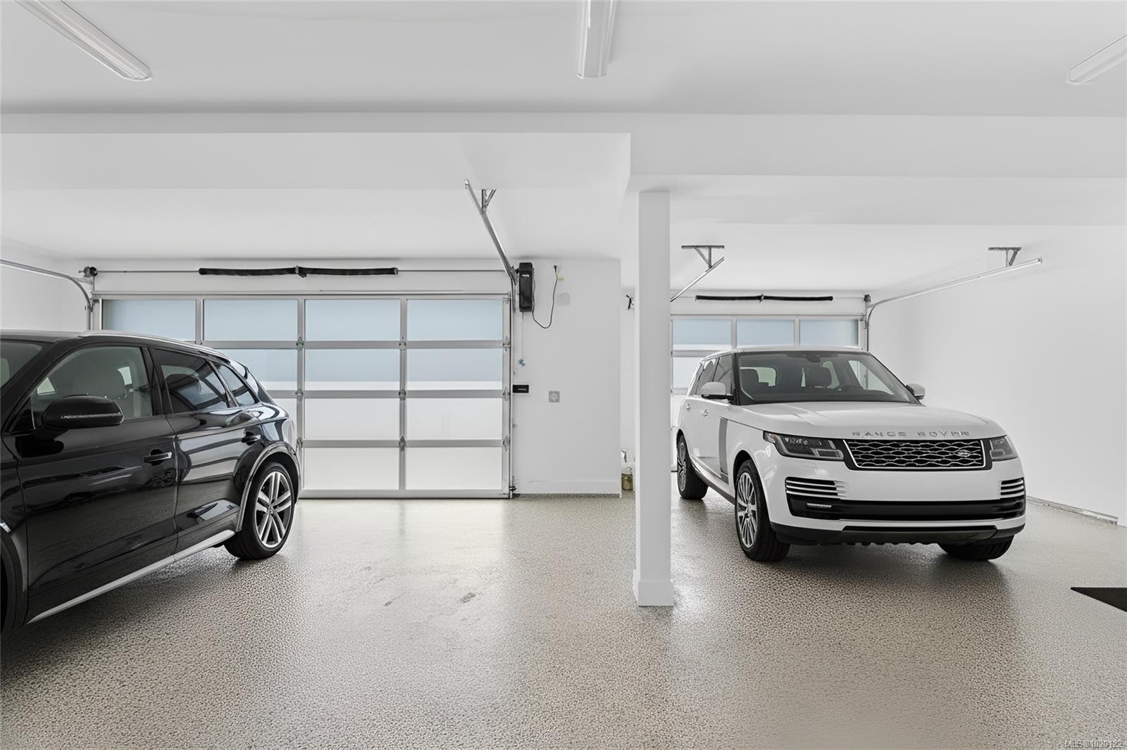 2464 Tryon Rd, North Saanich, BC