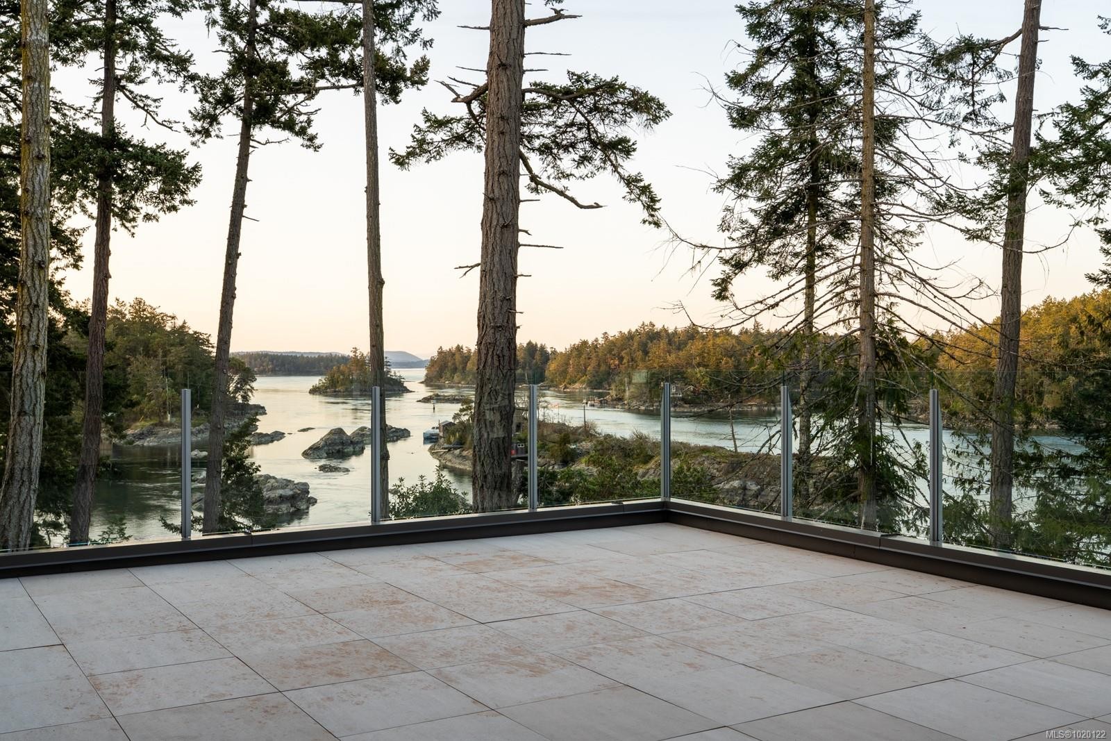 2464 Tryon Rd, North Saanich, BC