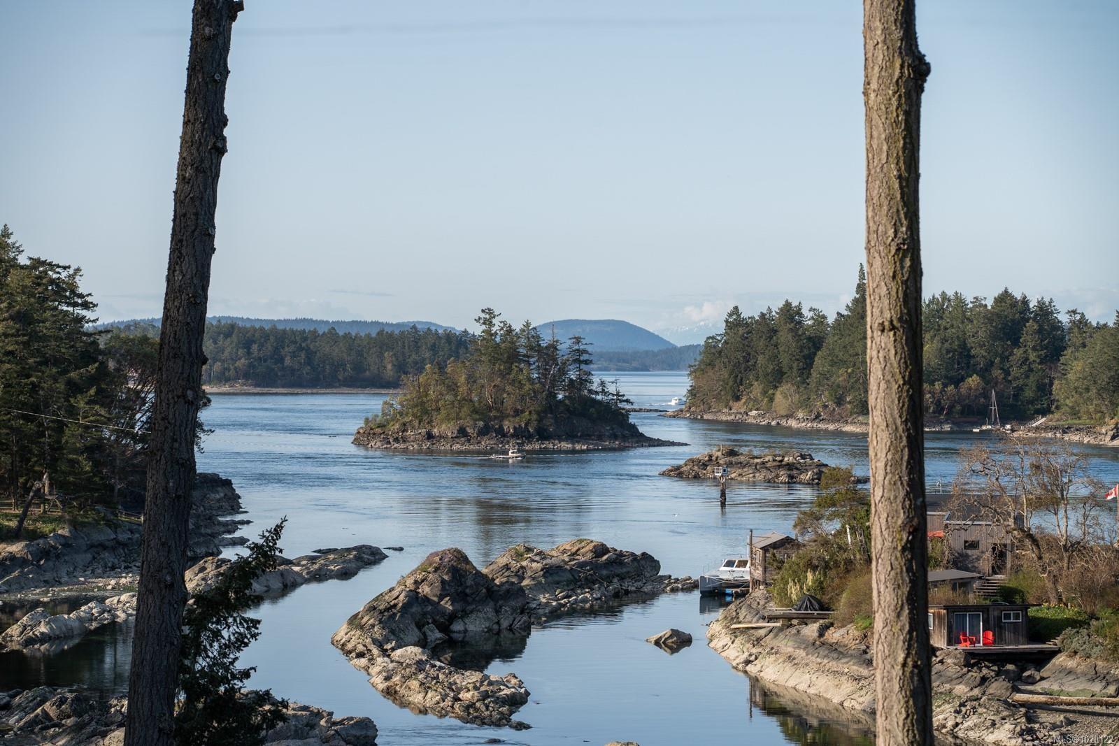 2464 Tryon Rd, North Saanich, BC