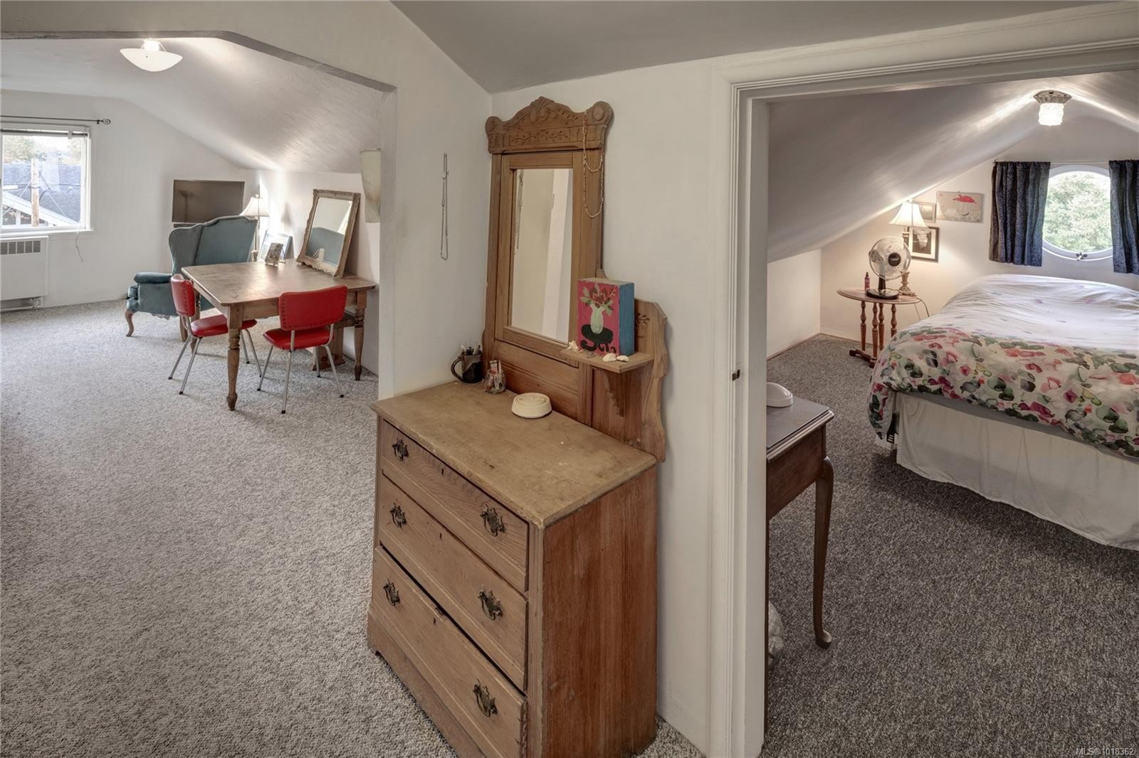 305 Linden Ave, Victoria, BC