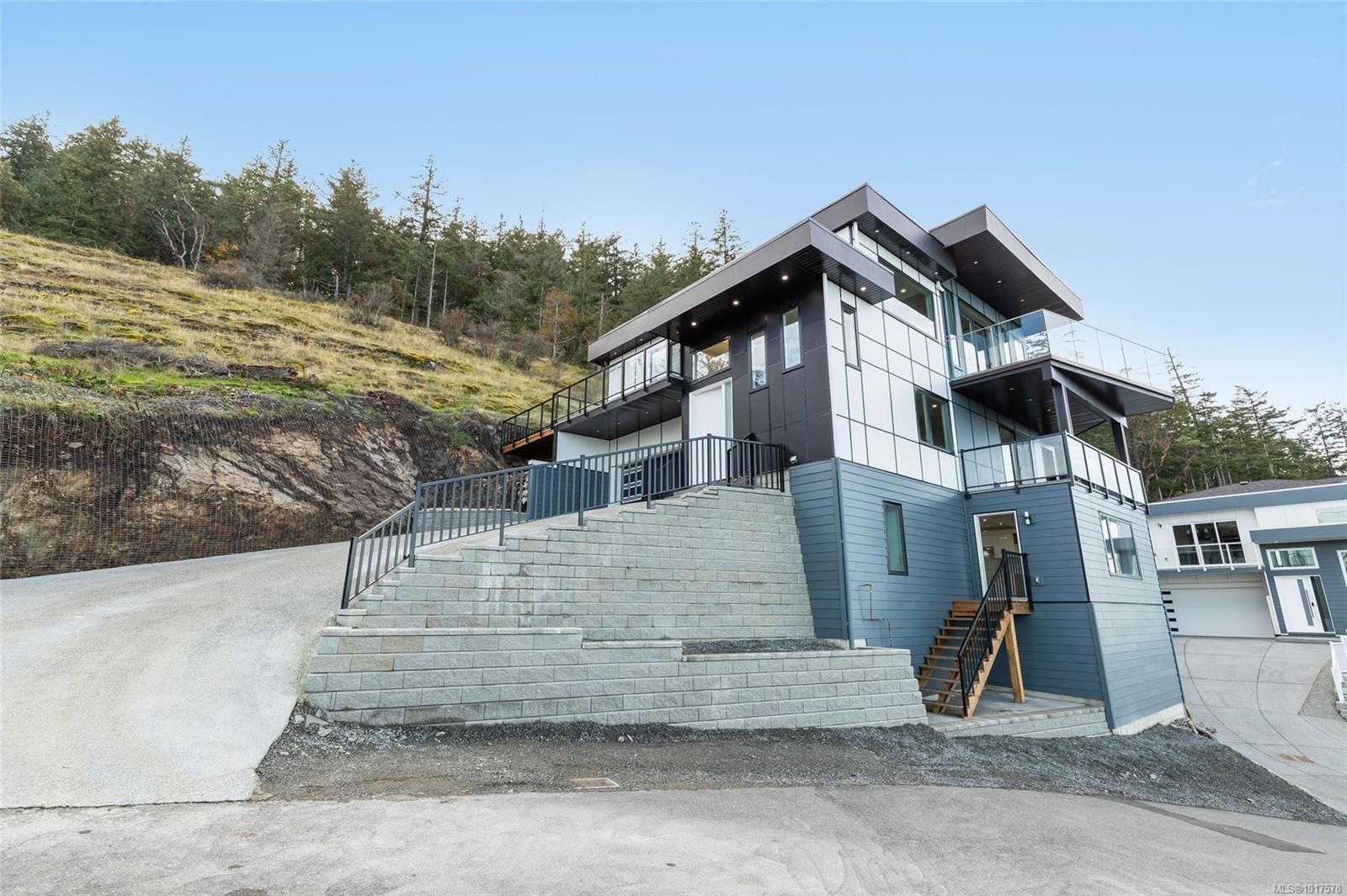 3865 Gulfview Dr, Nanaimo, BC