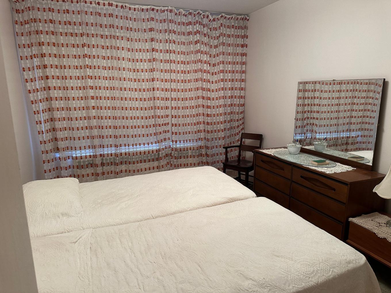 Chambre à coucher - 5155 - 5157 Av. Cumberland, Montréal (Côte-Des-Neiges/Notre-Dame-De-Grâce), QC - Indoor