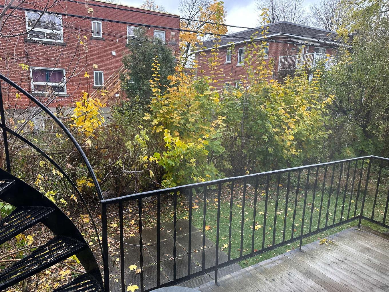 Cour - 5155 - 5157 Av. Cumberland, Montréal (Côte-Des-Neiges/Notre-Dame-De-Grâce), QC - Outdoor With Exterior