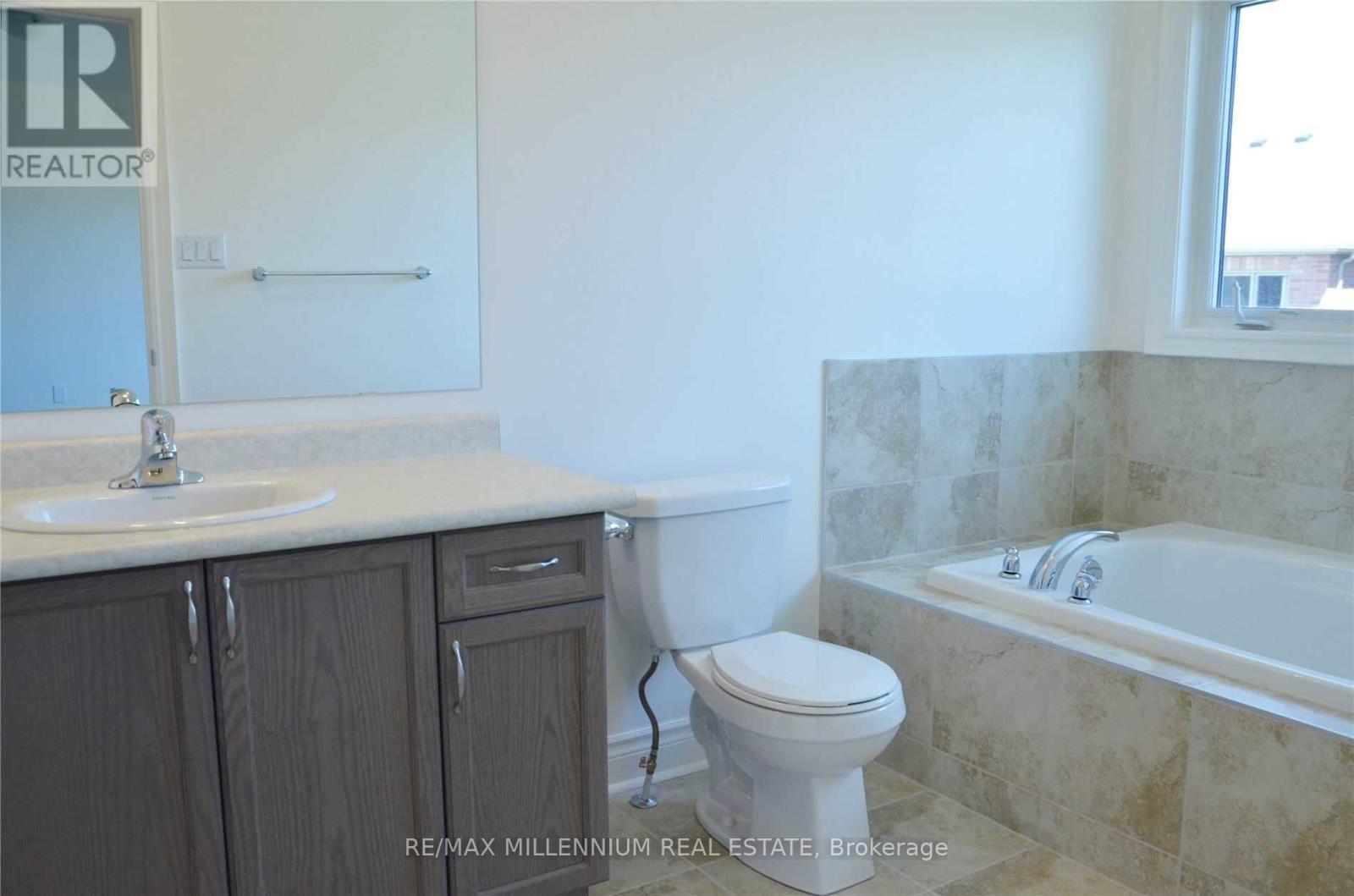 50 Andretti Crescent, Brampton, ON - Indoor Photo Showing Bathroom