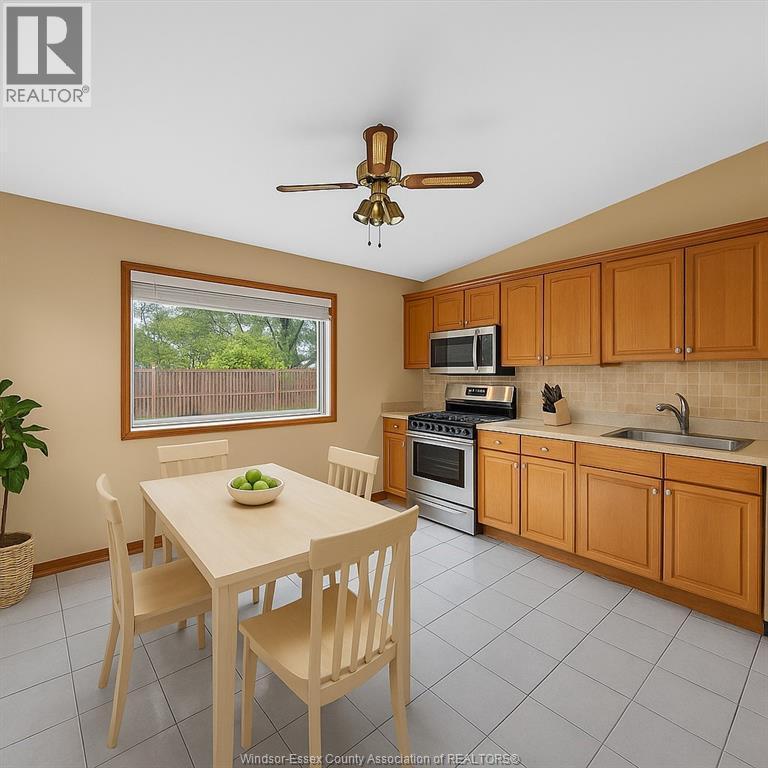 1269 Virginia, Windsor, ON - Indoor