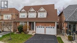 2273 BLUE OAK CIRCLE Oakville, ON L6M 5J4