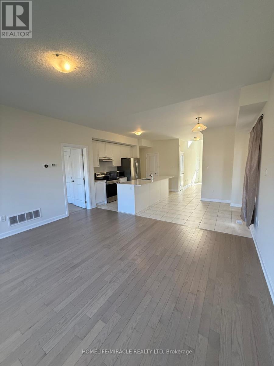 136 Gildersleeve Boulevard, Loyalist, ON - Indoor