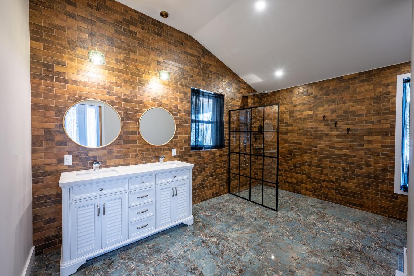 Bathroom - 771 Rue Richelieu, Saint-Marc-Sur-Richelieu, QC - Indoor Photo Showing Bathroom