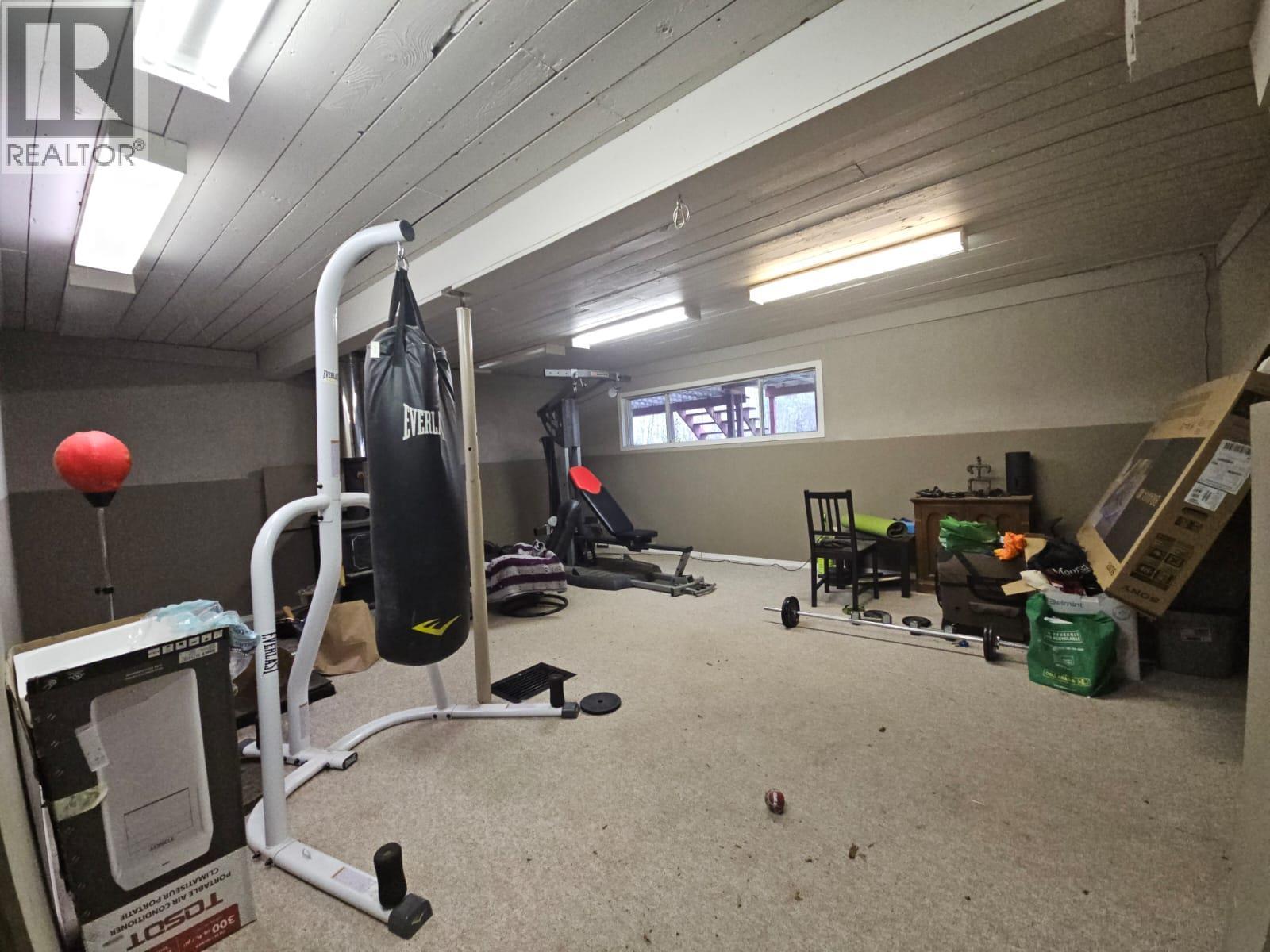 6327 Wildmare Sub, Chetwynd, BC - Indoor Photo Showing Gym Room