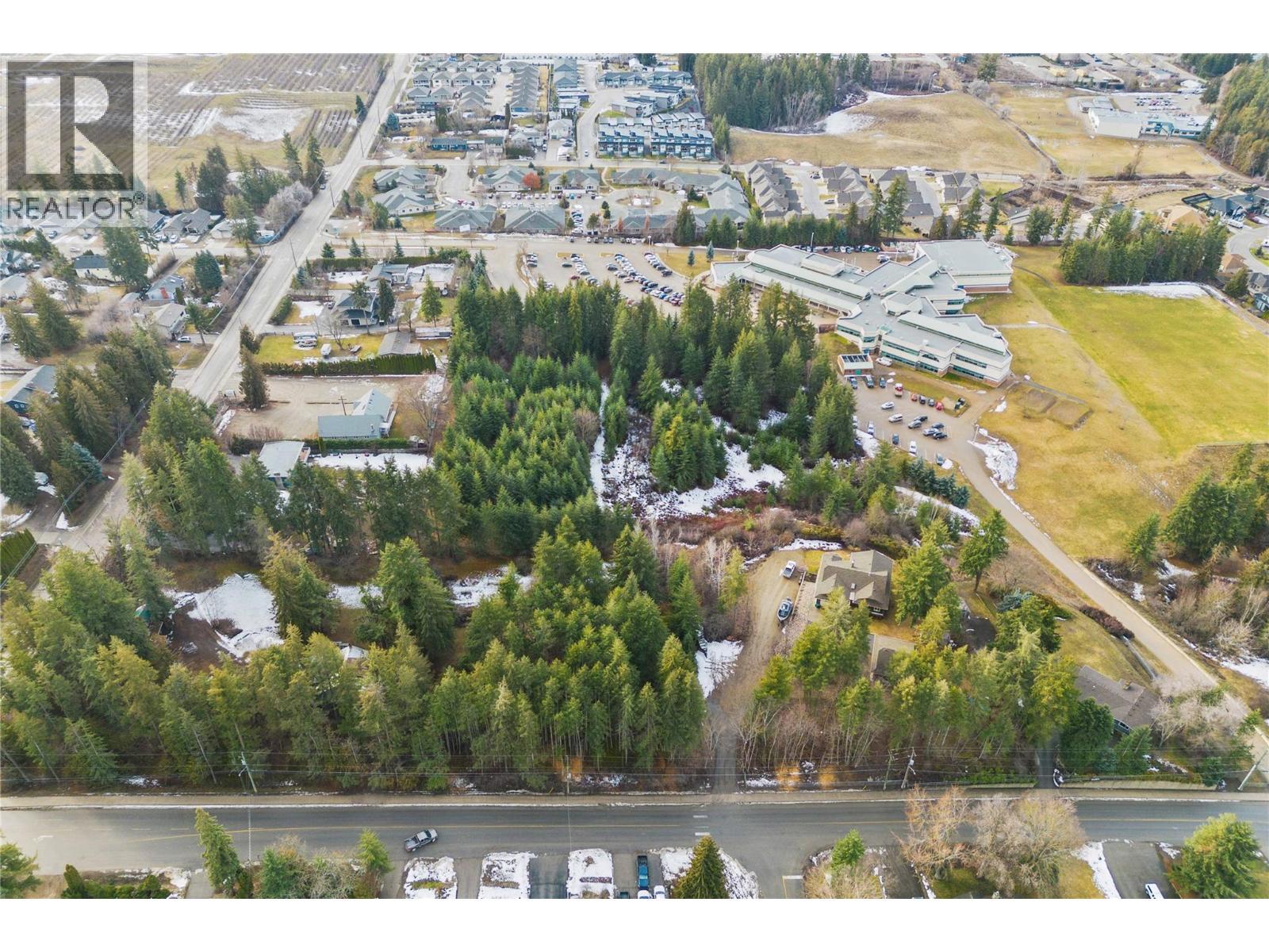 2800 20 Avenue Ne, Salmon Arm, BC