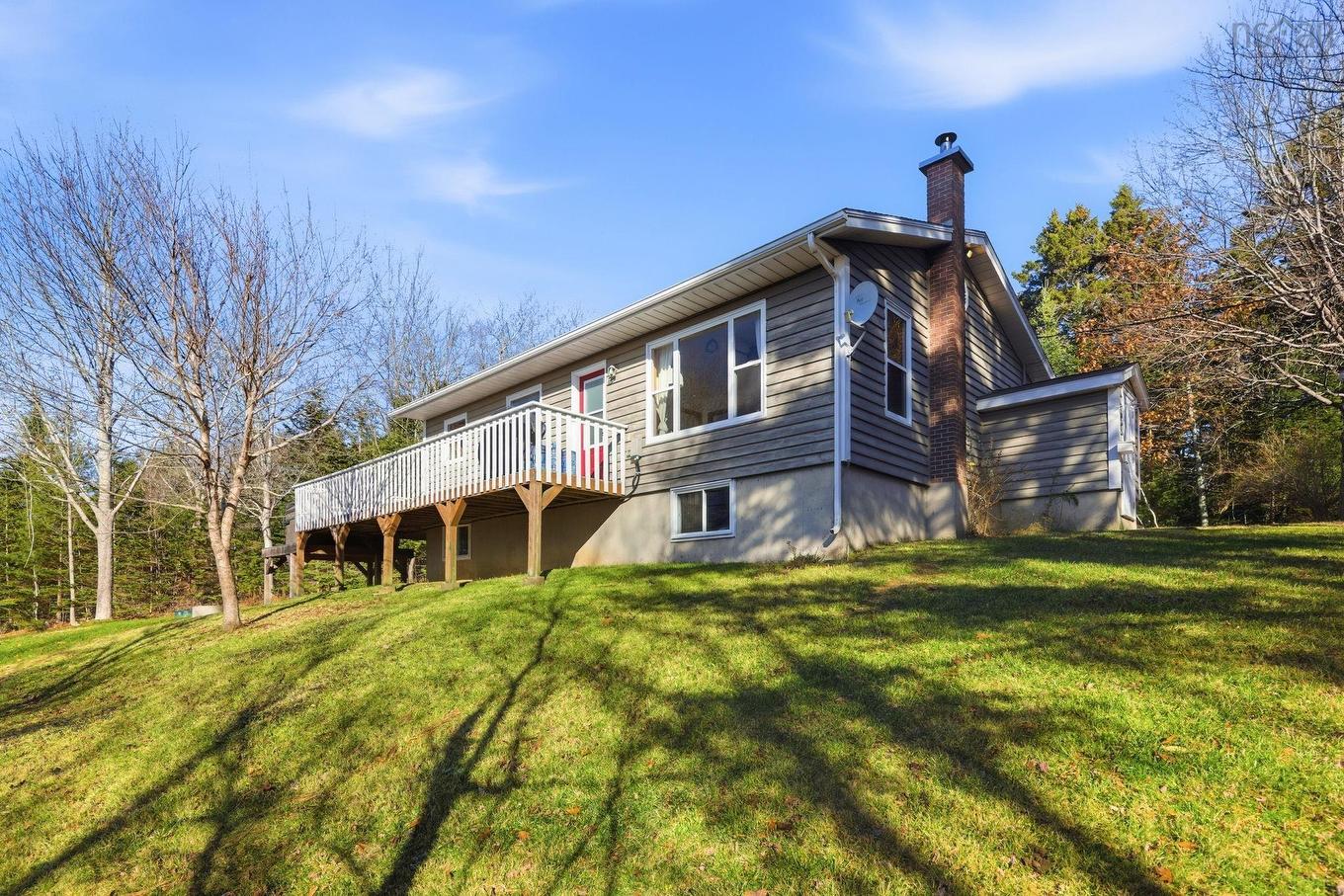 9575 Highway 3 Route, Maders Cove, NS